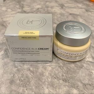 NIB It Cosmetics - Confidence In A Cream 2 oz